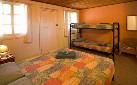 Glen Helen Resort - Accommodation NT 4