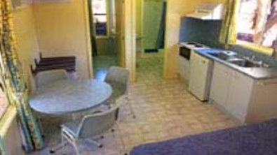 Outback Caravan Park - Accommodation NT 1