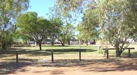 Threeways Roadhouse Tourist Park - Accommodation NT 2