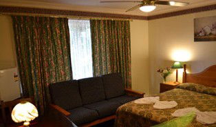 Alexander Heights WA Accommodation NT