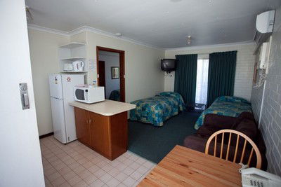 Brownelea Holiday Apartments - Accommodation NT 10