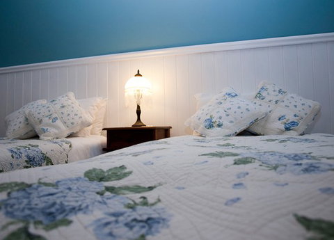 Maleny Lodge Guest House - Accommodation NT 2