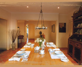 Ellis B And B - Accommodation NT 1