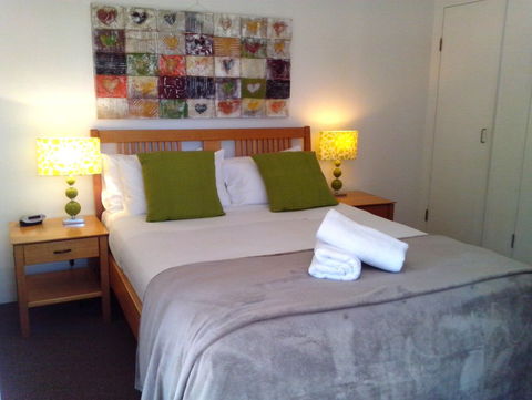 Outrigger Bay Apartments - Accommodation NT 5