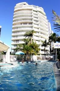 Surfers Mayfair - Accommodation NT 3