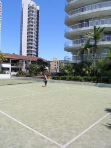Surfers Mayfair - Accommodation NT 7