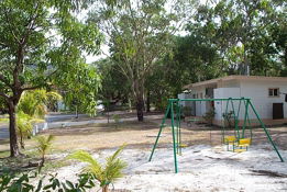 Peninsula Caravan Park - Accommodation NT 0