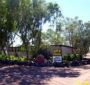 Threeways Roadhouse Tourist Park - Accommodation NT