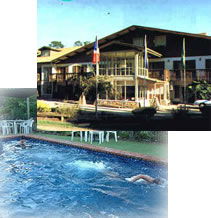 Bright Chalet - Accommodation NT 0