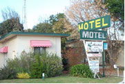 COHUNA MOTOR INN - Accommodation NT 0
