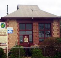 Pine Point Caravan Park - Accommodation NT