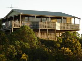 Lantauanan - The Lookout - Accommodation NT 0