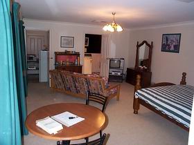 Auldana SA Accommodation NT
