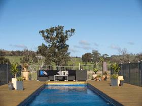 Victor Harbor Waterhouse Retreat - Accommodation NT 0