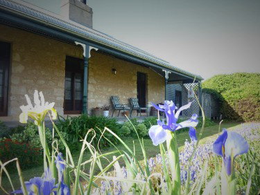 Robe House - Accommodation NT 2