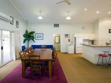 Malibu Lodge - Accommodation NT 2