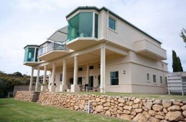 Number 13 On The Beach - Accommodation NT 1