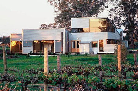 Punters Vineyard Retreat - Accommodation NT 1