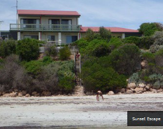 Sunset Escape - Accommodation NT 1