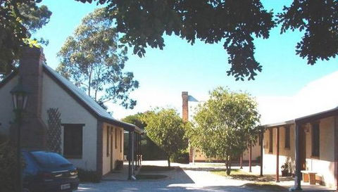 Tanunda Cottages - Accommodation NT 4