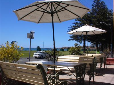 Anchorage At Victor Harbor Seafront Hotel - Accommodation NT 0