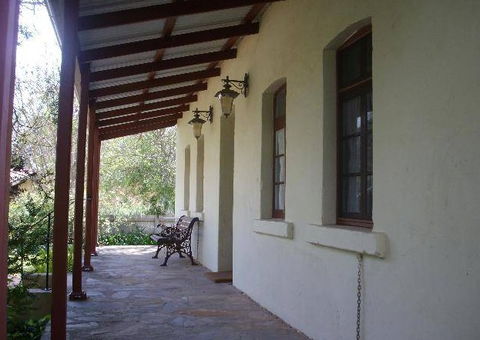 Sonntag House - Accommodation NT 8