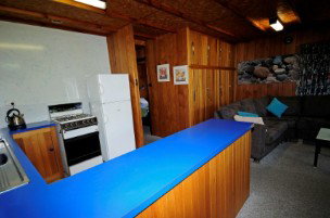 Moving Waters Self Contained Moored Houseboat - Accommodation NT 5