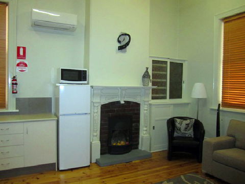 Clydesdale Cottage B&B - Accommodation NT 2