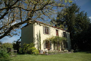 Adelaide Hills Retreats - Accommodation NT 0