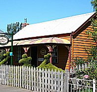 Westbury Gingerbread Cottages - The - Accommodation NT