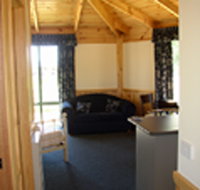 Seven Mile Cottages - Accommodation NT