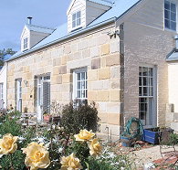 Mulberry Cottage Unique BB and Grannie Rhodes Cultural Heritage Shows - Accommodation NT