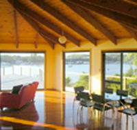 Strahan House - Accommodation NT