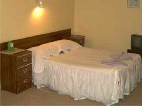 Midlands Hotel - Accommodation NT 0