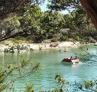 Crayfish Creek Van and Cabin Park and Spa House - Accommodation NT