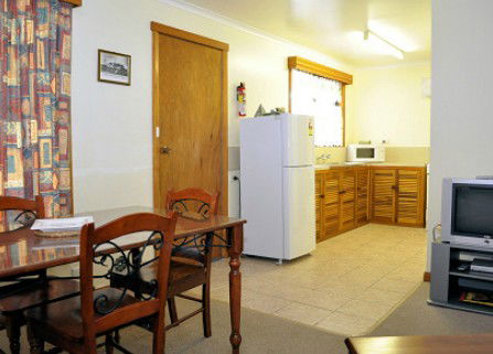 Marsden Court - Accommodation NT 3