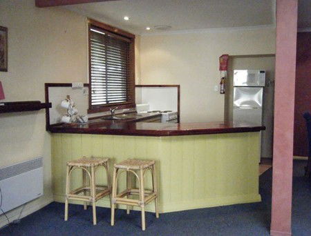 Strahan Holiday Retreat - Accommodation NT 2