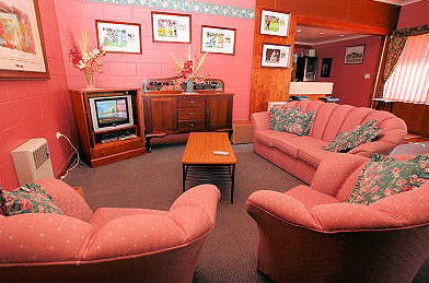 Queenstown Motor Lodge - Accommodation NT 4