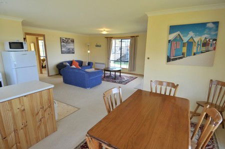 Bruny Island Accommodation Services - Omaroo Cottage - Accommodation NT 1