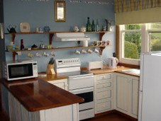 Kenya Cottage - Accommodation NT 4