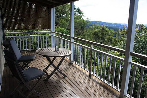 At Sunrise Cottages - Accommodation NT 6