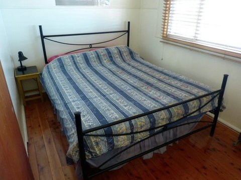 South Coast Holiday Cottages - NT Tourism 0