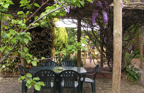 Emeu Inn Bed & Breakfast - Accommodation NT 0