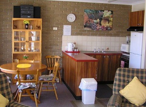 Caribou Close - Unit 1 - Accommodation NT 0
