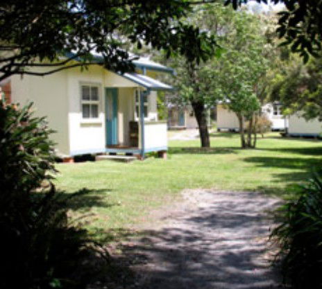 At The Springs Cottages - Accommodation NT 4