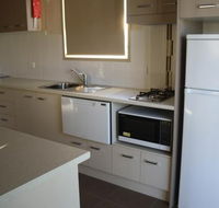 Bowlo Holiday Cabins - Accommodation NT