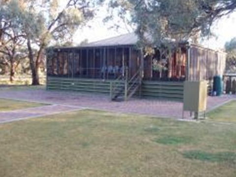 Elphicks Island Lodge - Accommodation NT 2