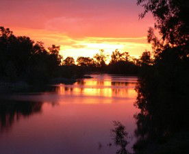 Red Gum Lagoon Cottages - Accommodation NT 3