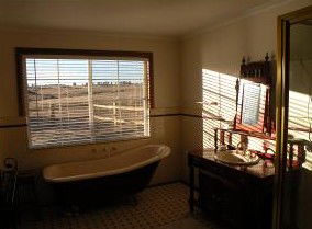 Lachney Cottage - Accommodation NT 3