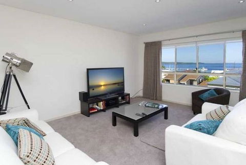 Flagship - Alta Mira - Accommodation NT 1